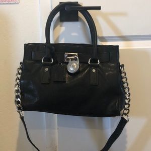 Small Michael Kors Hamilton w/ dust bag